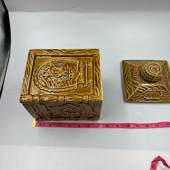 Vintage Village Inn Ceramic Faux Wood Cookie Jar 1762 Ship Building Nautical - Picture 13 of 13